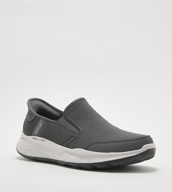 EQUALIZER 5.0 Mesh Slip-On Shoes