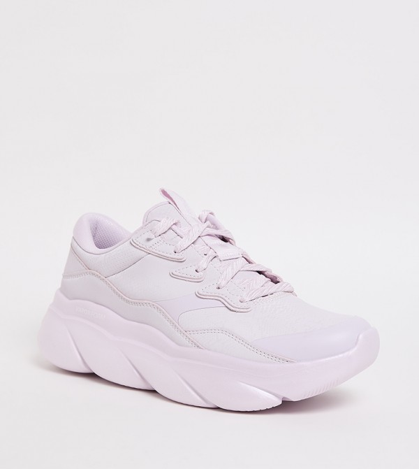 VAPOR STEP - JET SETTER Mid Top Sneakers