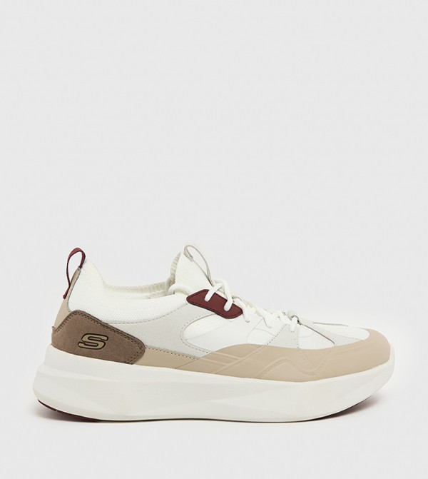 CARVER Color Block Low Top Sneakers