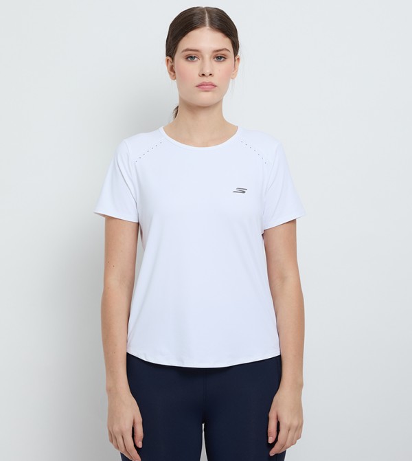 تيشيرت بياقة مستديرة