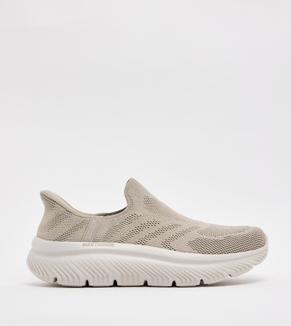 GO WALK MAX CUSHIONING HYPER BURST Shoes