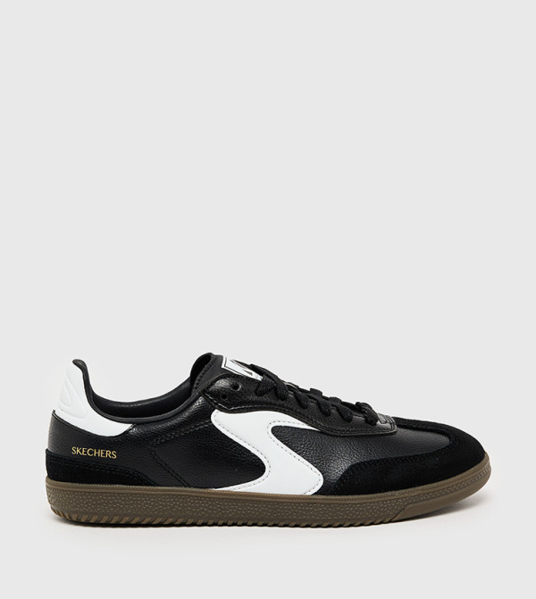 سنيكرز هوتشوت برباط 