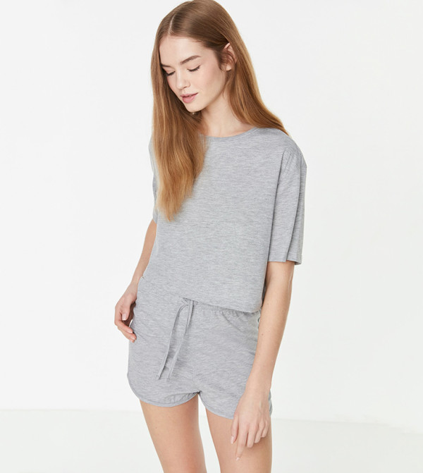 Buy Trendyol Solid Regular Fit Night Suit In Grey | 6thStreet Oman