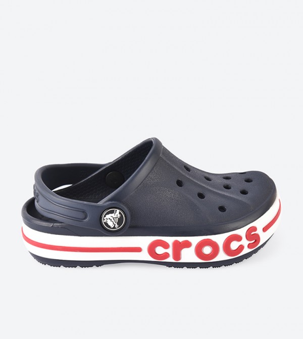 crocs lacoste