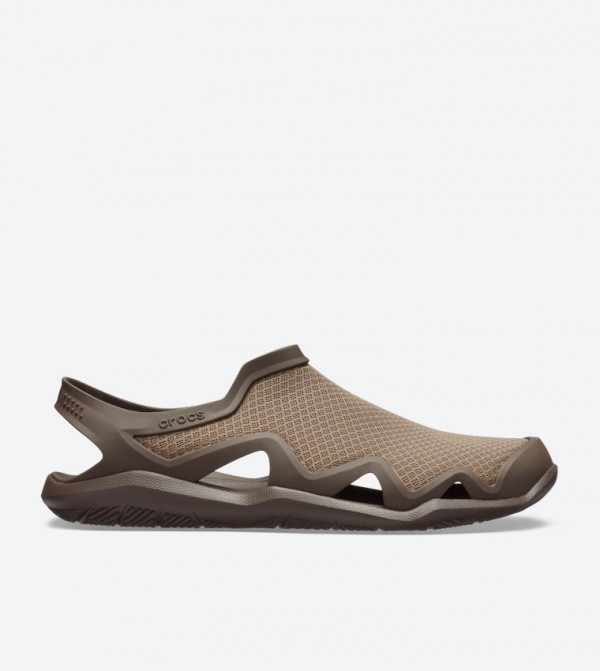 crocs swiftwater mesh sandals