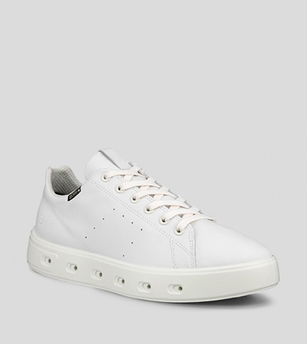 Street 720 Lace-Up Sneakers