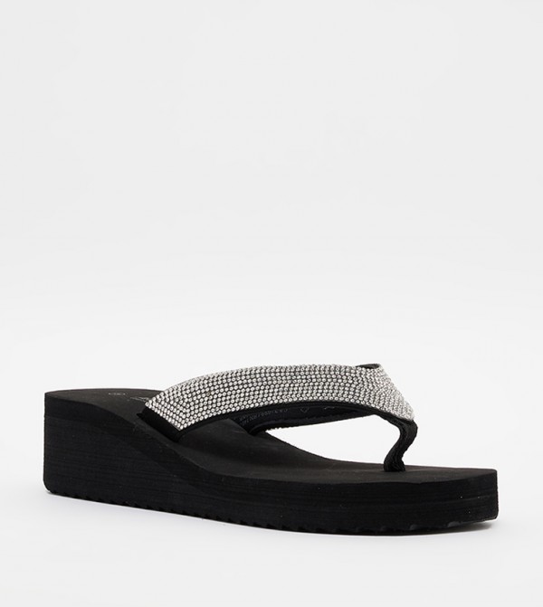 Black wedge hot sale flip flops