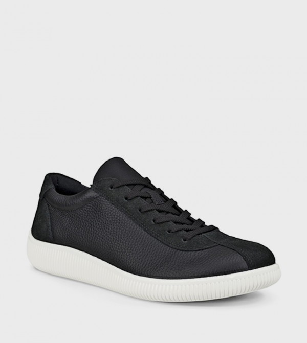 Soft Zero Lace-Up Sneakers