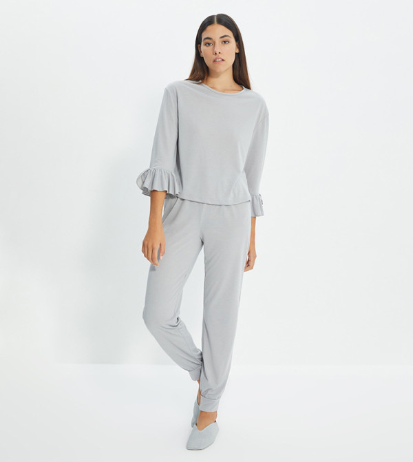 Buy Trendyol Relaxed Fit Night Suit In Grey | 6thStreet Kuwait