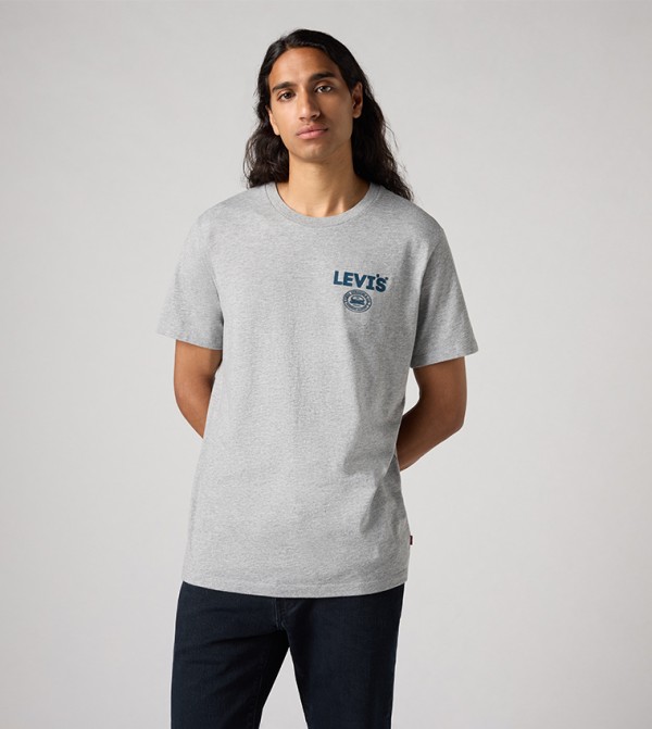 Logo Detail Short Sleeves T-Shirt