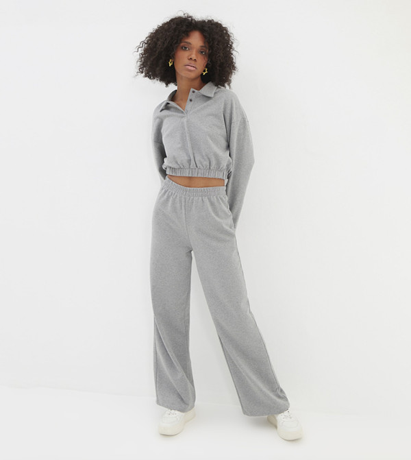 Buy Trendyol Relaxed Fit Night Suit In Grey | 6thStreet Qatar