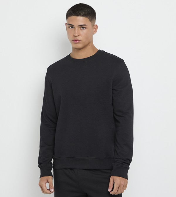 سويتشيرت بقبة مستديرة 