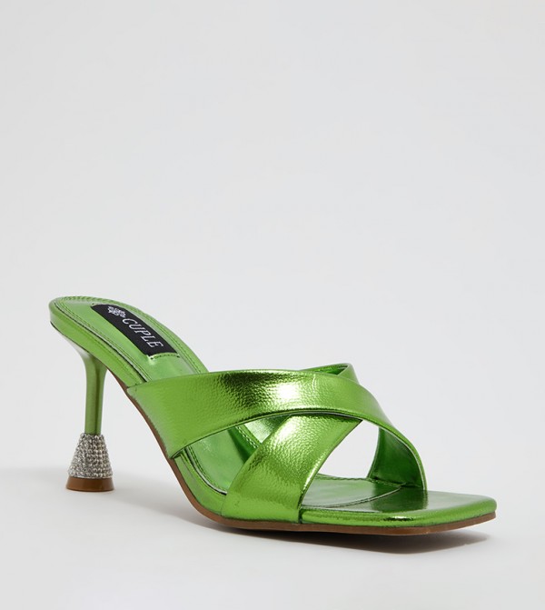 Buy Cuple Square Toe Heel Sandals In Green 6thStreet UAE