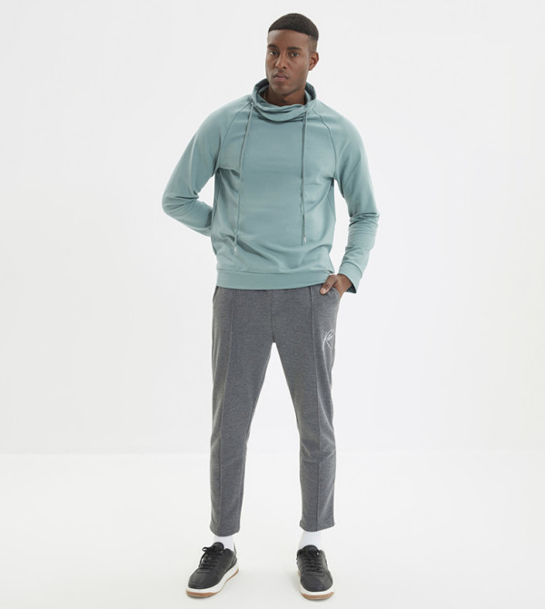 Shop Gray Regular Crew Neck Textured Knitwear Sweater Online in Kuwait