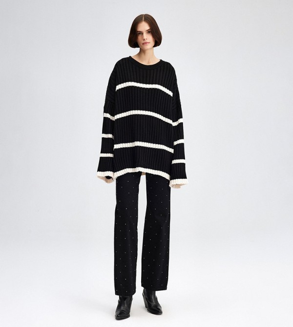 Oversized black and white striped sweater discount