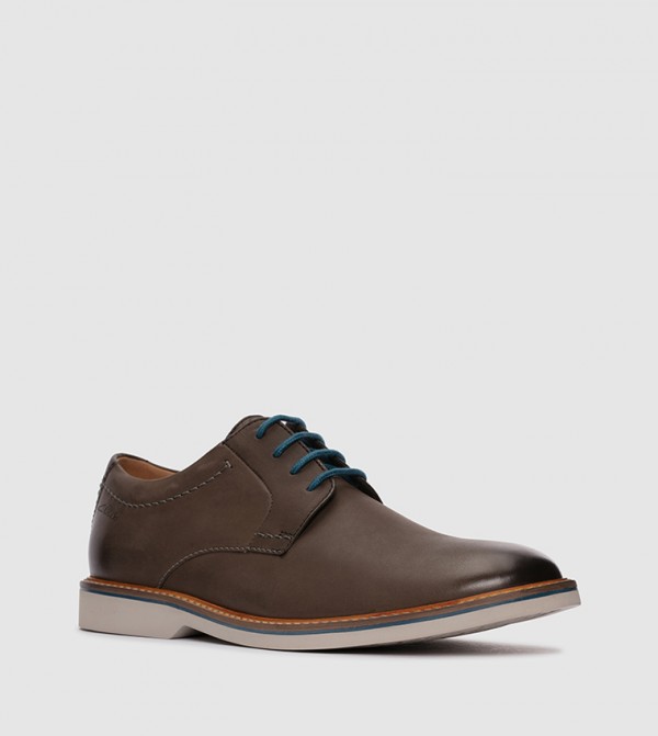 Buy Clarks Atticus LT Lace Up Casual Shoes In Brown | 6thStreet Saudi ...