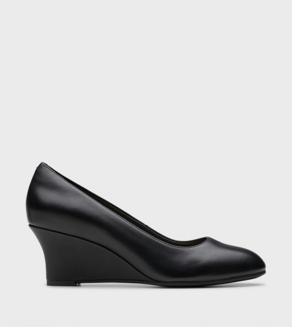 Olivette Pearl Pointed Toe Wedge Pumps