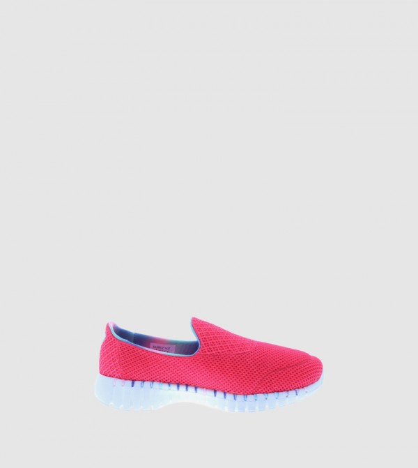 Skechers go walk adorn top