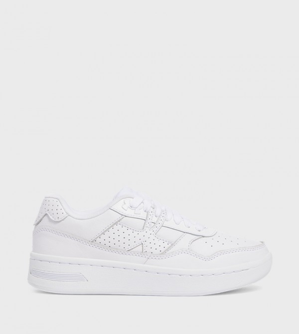 COURT 96 Textured Low-Top Sneakers