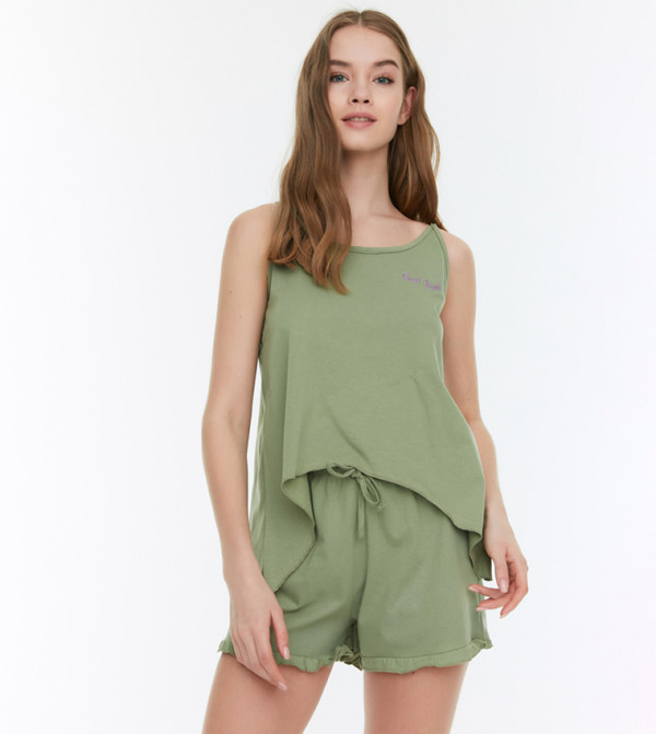 Buy Trendyol Embroidered Knitted Night Suit In Mint | 6thStreet Qatar