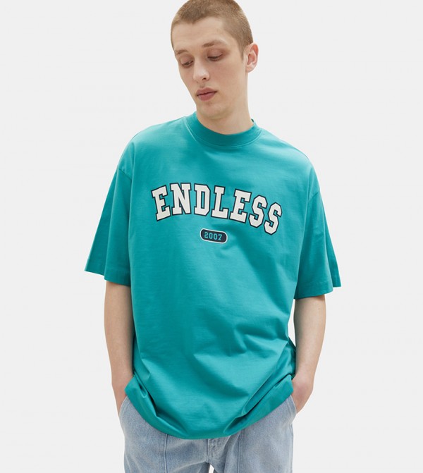 Striped Sleeves Oversized T-Shirt