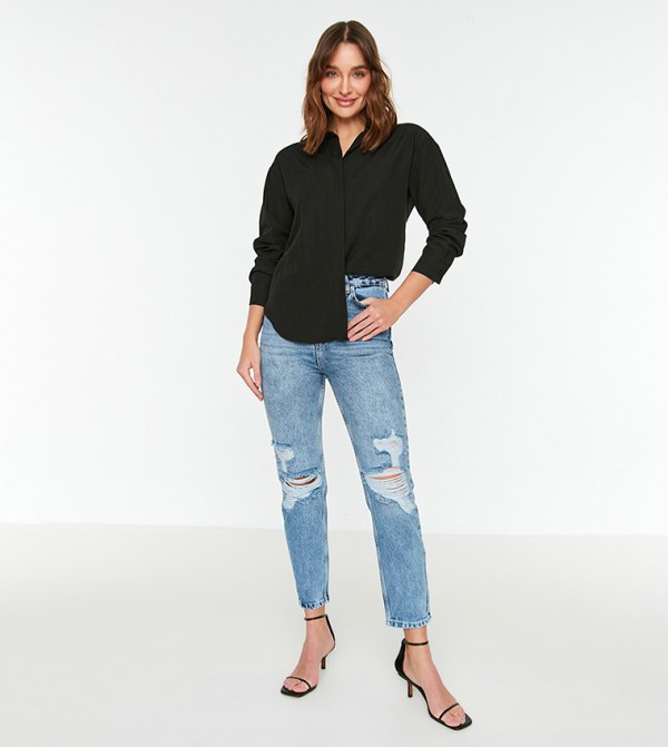 Buy Trendyol High Waist Ripped Mom Jeans In Blue 6thStreet Qatar