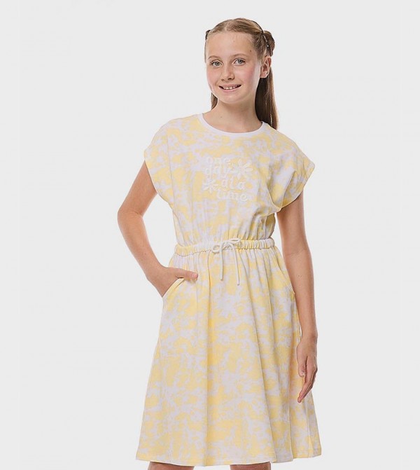 Patterned Dress with Crew Neck and Short Sleeves