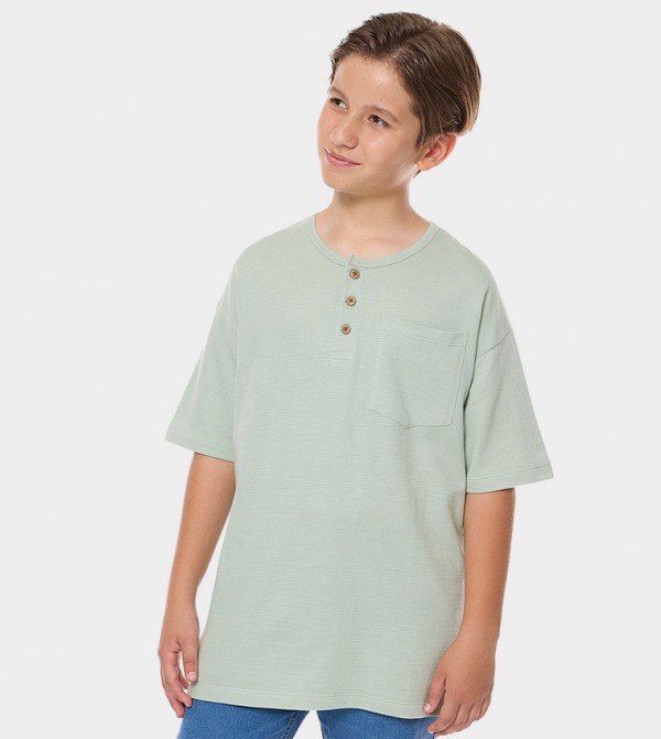 Pocket Detail Oversized T-Shirt with Henley Neck and Short Sleeves