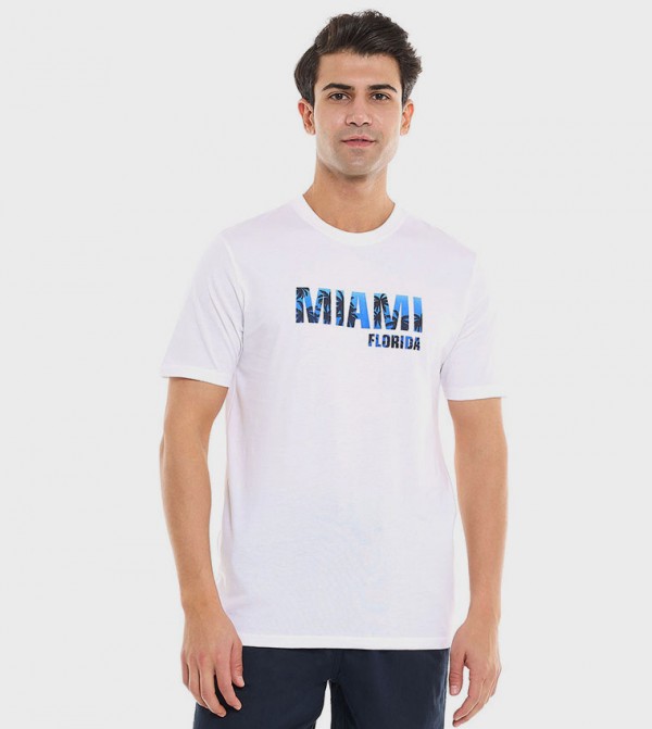 Typography Print T-Shirt With Crew Neck and Short Sleeves