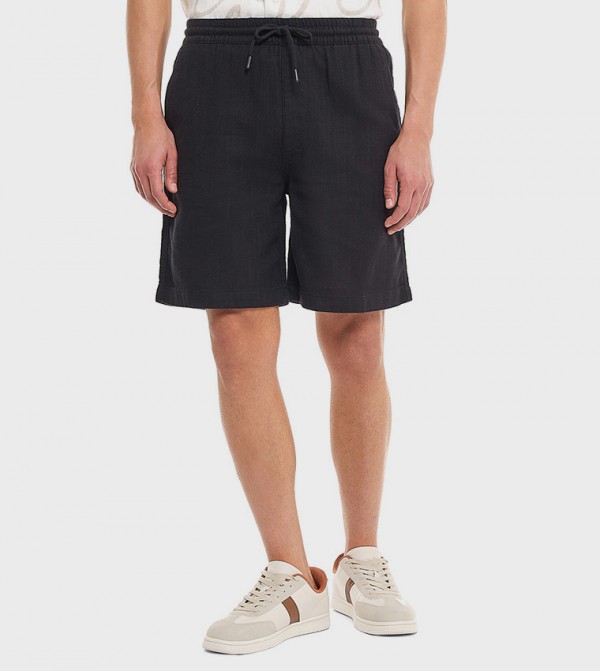 Solid Shorts With Drawstring Waist
