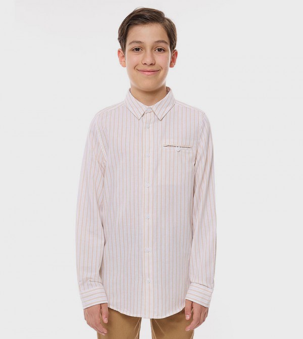 Pocket Detail Shirt with Classic Collar and Long Sleeves