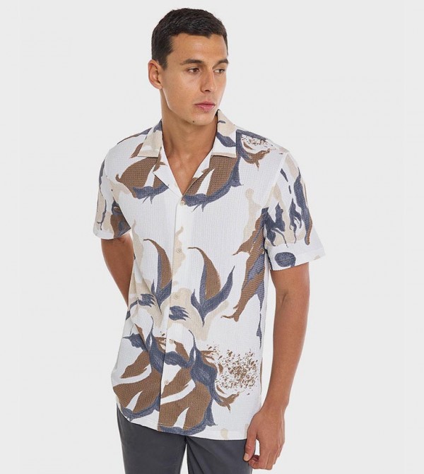 Patterned Shirt with Revere Collar and Short Sleeves