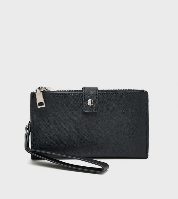Textured Zippered Wallet