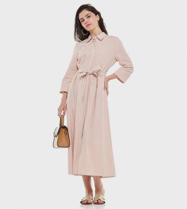 Belted Shirt Dress with Classic Collar and Long Sleeves