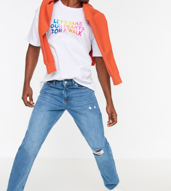 Buy Trendyol Washed Straight Fit Ripped Jeans In Blue 6thStreet Qatar