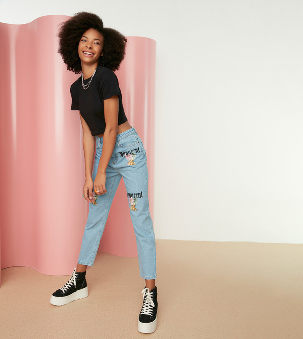 High Waist Mom Jeans Twoss22je0281 Blue | 6thStreet.com Saudi Arabia