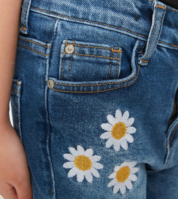 Buy Trendyol Daisy Printed Girl's Denim Shorts In Blue | 6thStreet Bahrain