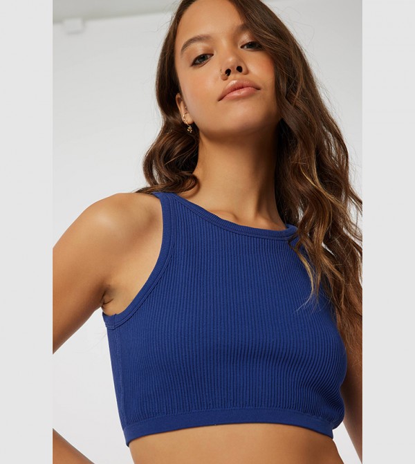 Ribbed Seamless Crew Neck Crop Top