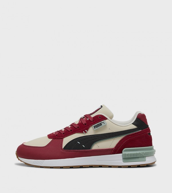 GRAVITON Runner Sneakers