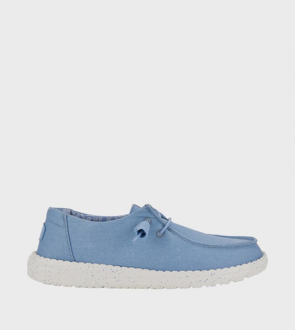 Wendy Stretch Logo Badge Canvas Slip-On Shoes