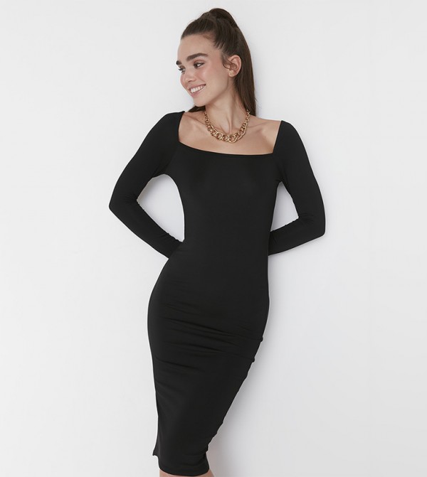 美品　完売品　SMOOTH OUT dress（BLACK）　サイズ1 Black Solid Square Neck Bodycon Dress - NEWME