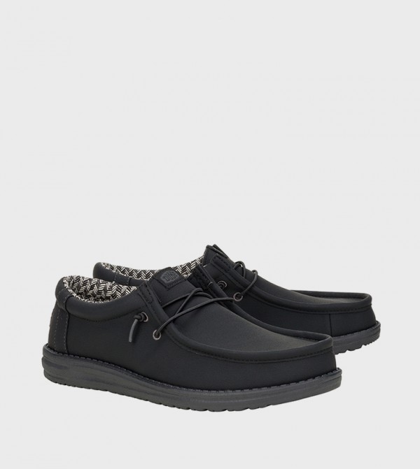 Wally Classic Logo Badge Slip-On Shoes