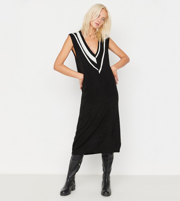 V Neck Knitted Dress