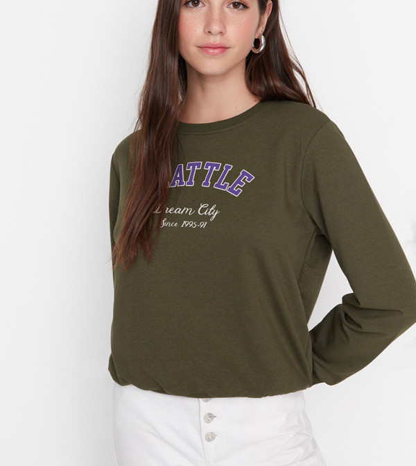 Buy Trendyol Printed Regular Fit Sweatshirt In Khaki | 6thStreet Saudi