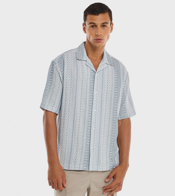 Patterned Shirt with Revere Collar and Short Sleeves