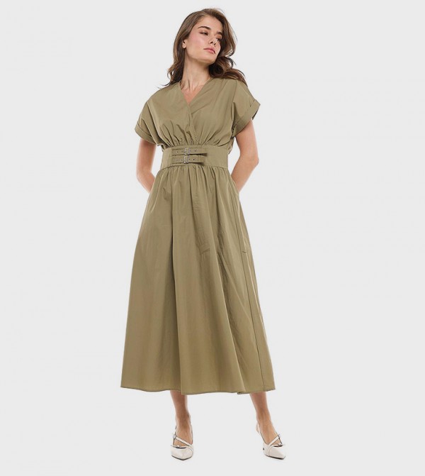 Solid Dress with V-Neck and Short Sleeves