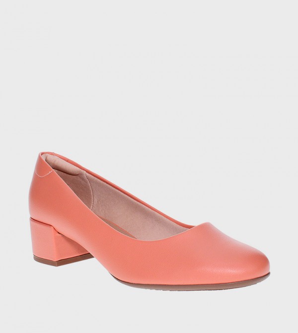 MATEO Block Heel Pumps