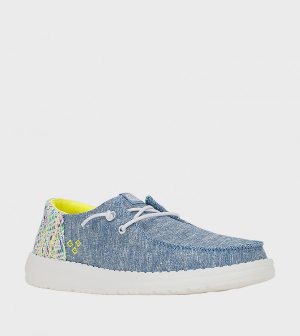 WENDY Funk Surf Textured Slip-On Shoes