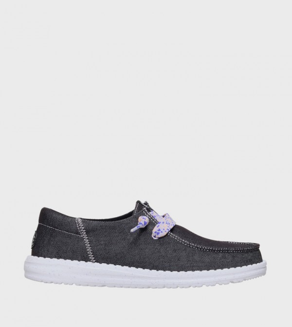 WENDY Funk Friendship Slip-On Shoes