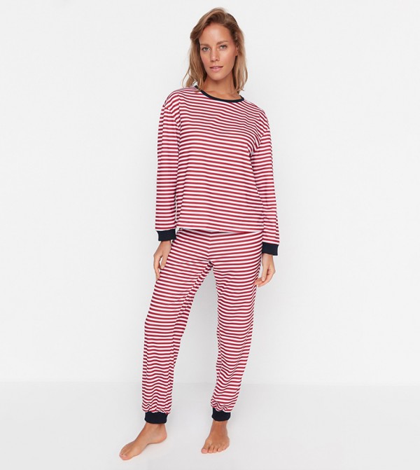 DKNY Signature Top And Joggers Pyjama Set